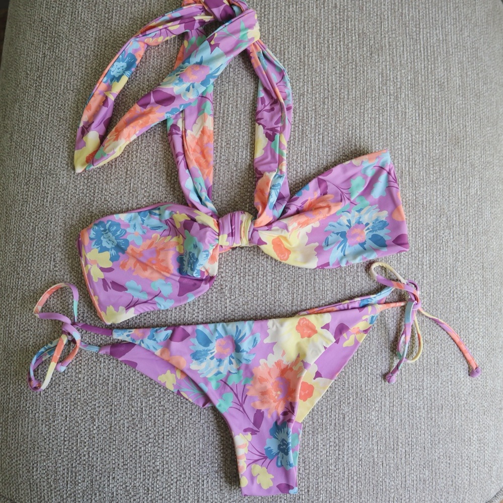 BIillabong X Salty Blonde Halley's Garden Bikini